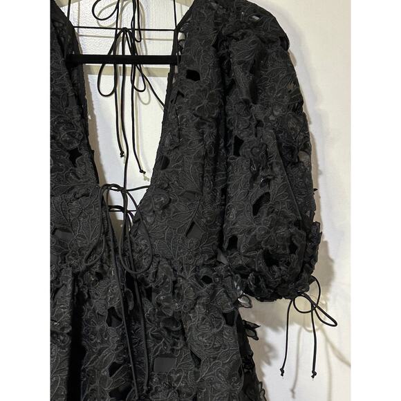 For Love & Lemons Serena Lace Mini Dress Black Size Medium NWT Floral Embroidery - Picture 6 of 14